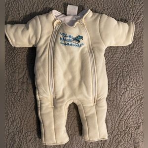 NWOT Baby Merlin Magic Sleep Suit Size Small